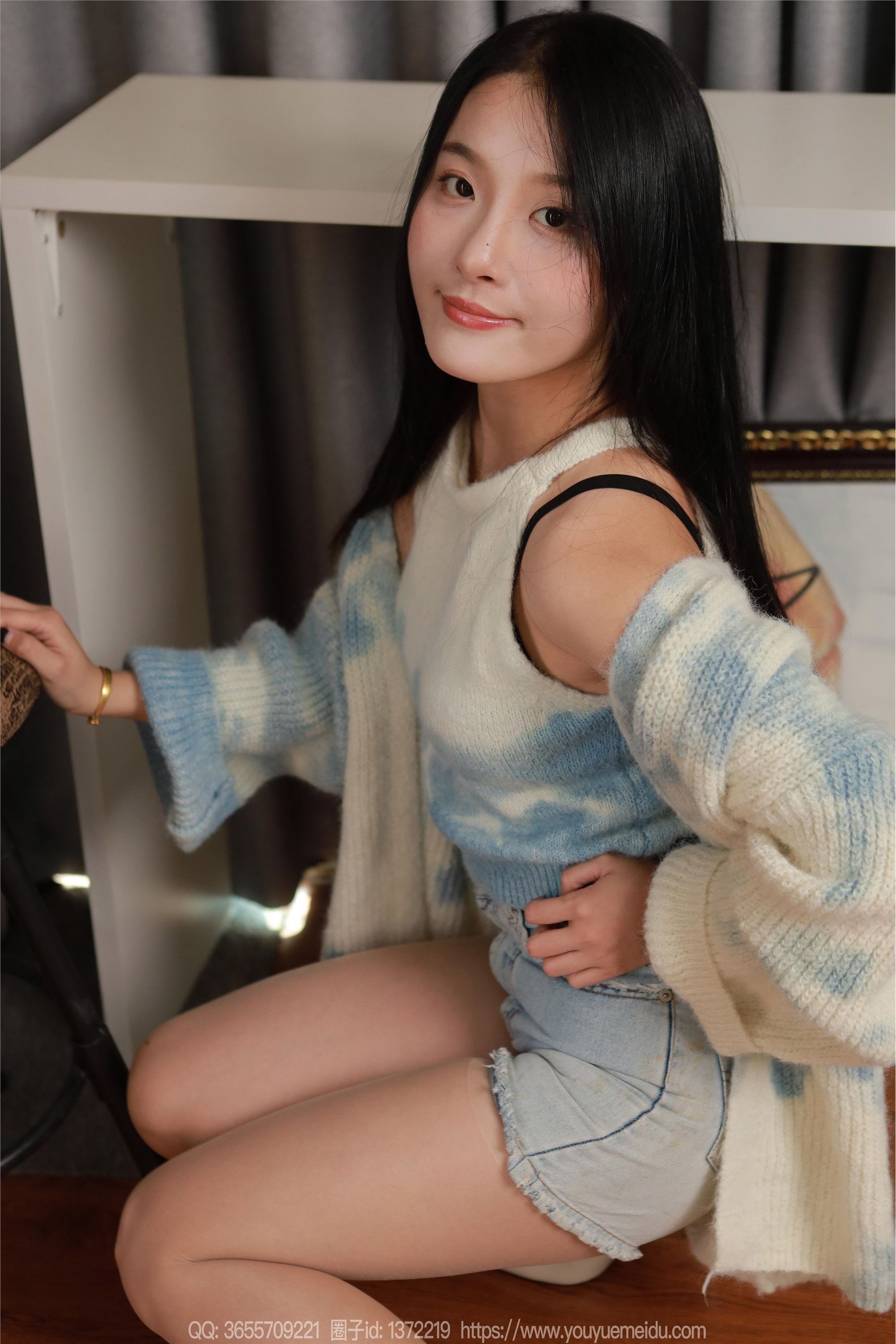 IESS异思趣向  2025.01.03 丝享家 1941 婉萍《蓝白毛衣（上）》